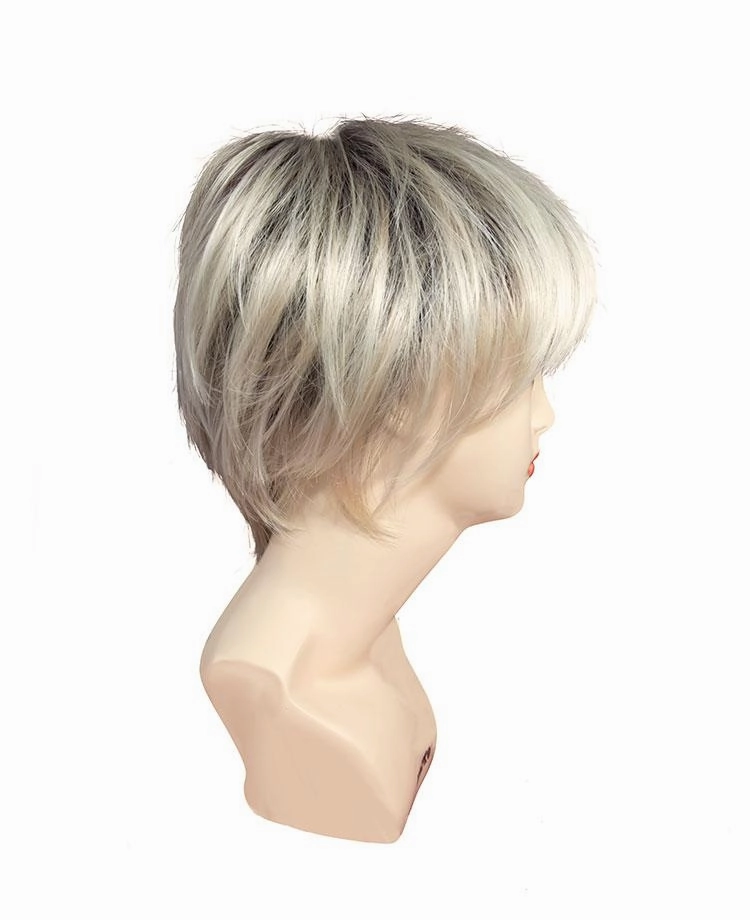 589 Ellen by Wig Pro: Synthetic Wig