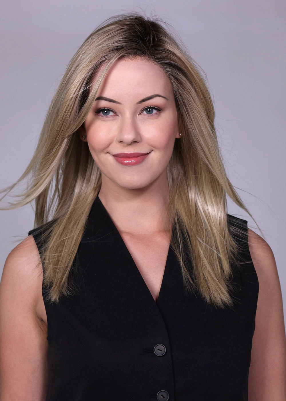 Aberdeen Wig by Belle Tress | City Collection | Heat Friendly Synthetic