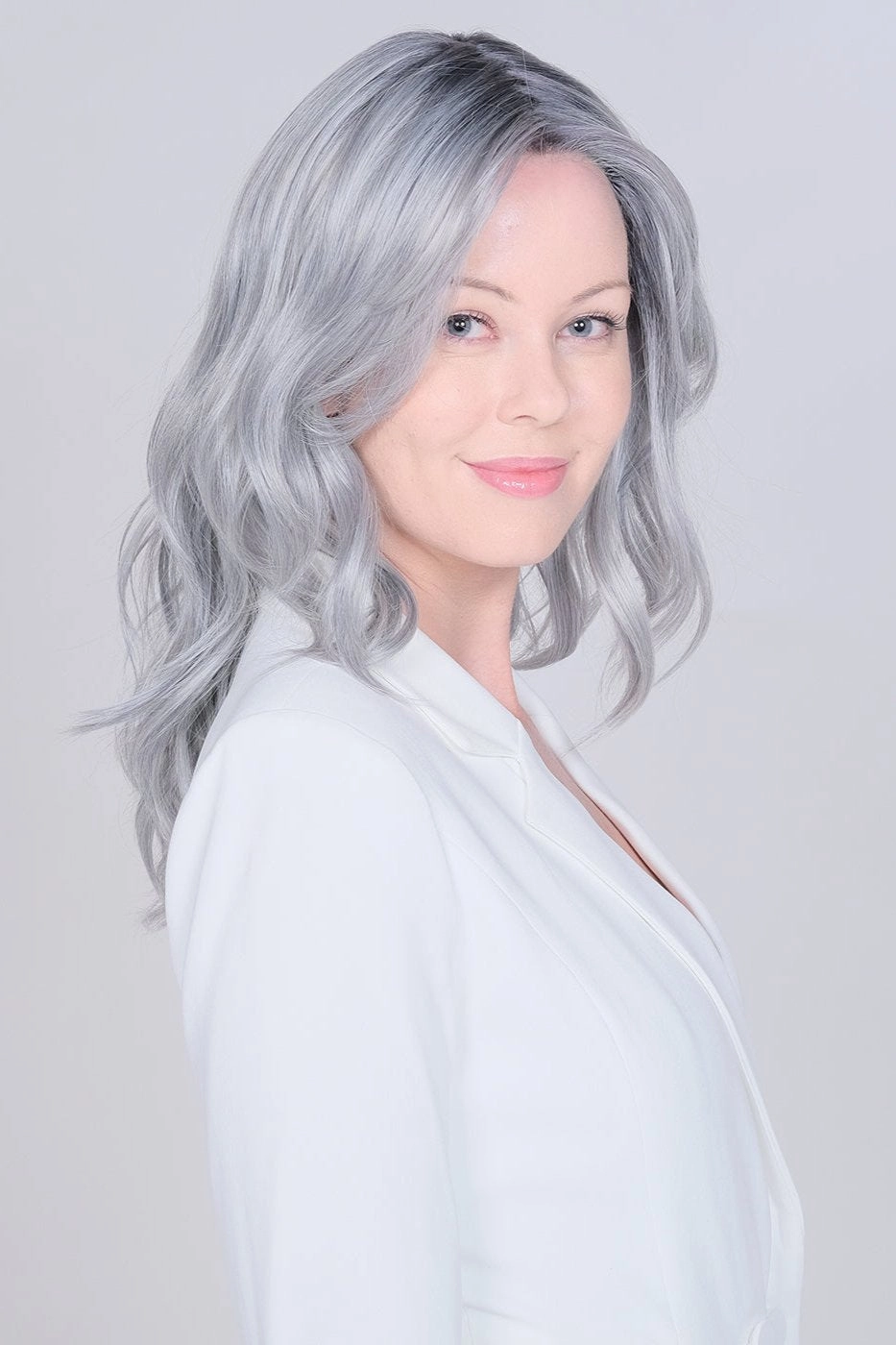 Accessories_Belle Tress_Wigs Peerless 18" E