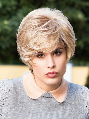 Accessories_Gisela Mayer_Ladies Wigs Cool Long wig - Gisela Mayer