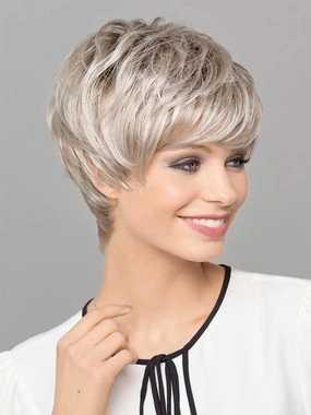 Accessories_Gisela Mayer_Ladies Wigs New Cool wig - Gisela Mayer