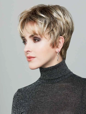 Accessories_Gisela Mayer_Ladies Wigs Young Small wig - Gisela Mayer