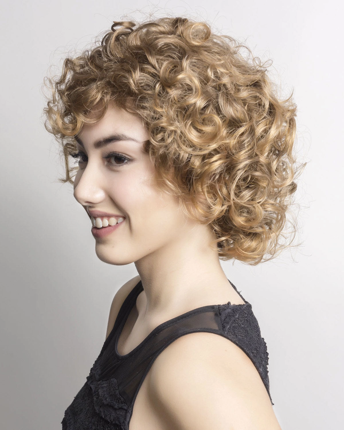 Accessories_Wig Pro_Wigs Angelina | Synthetic Wig by Wig Pro