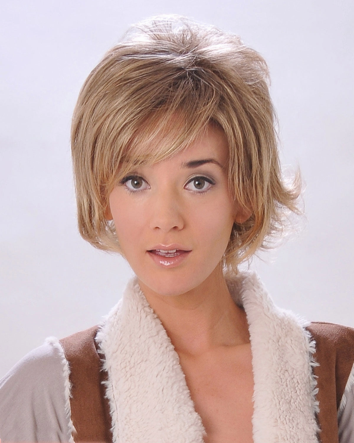 Accessories_Wig Pro_Wigs Hannah | Synthetic Wig by Wig Pro