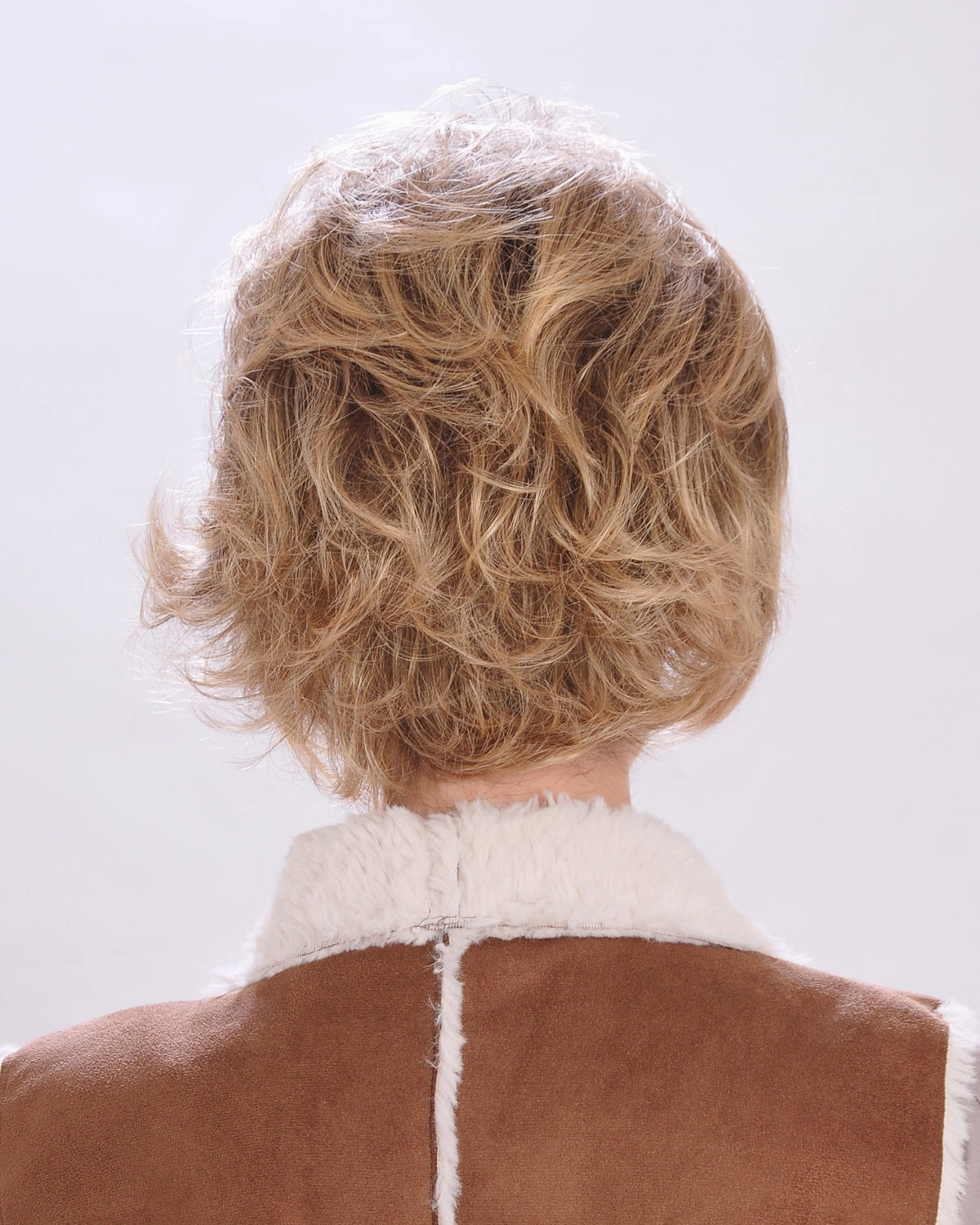 Accessories_Wig Pro_Wigs Hannah | Synthetic Wig by Wig Pro