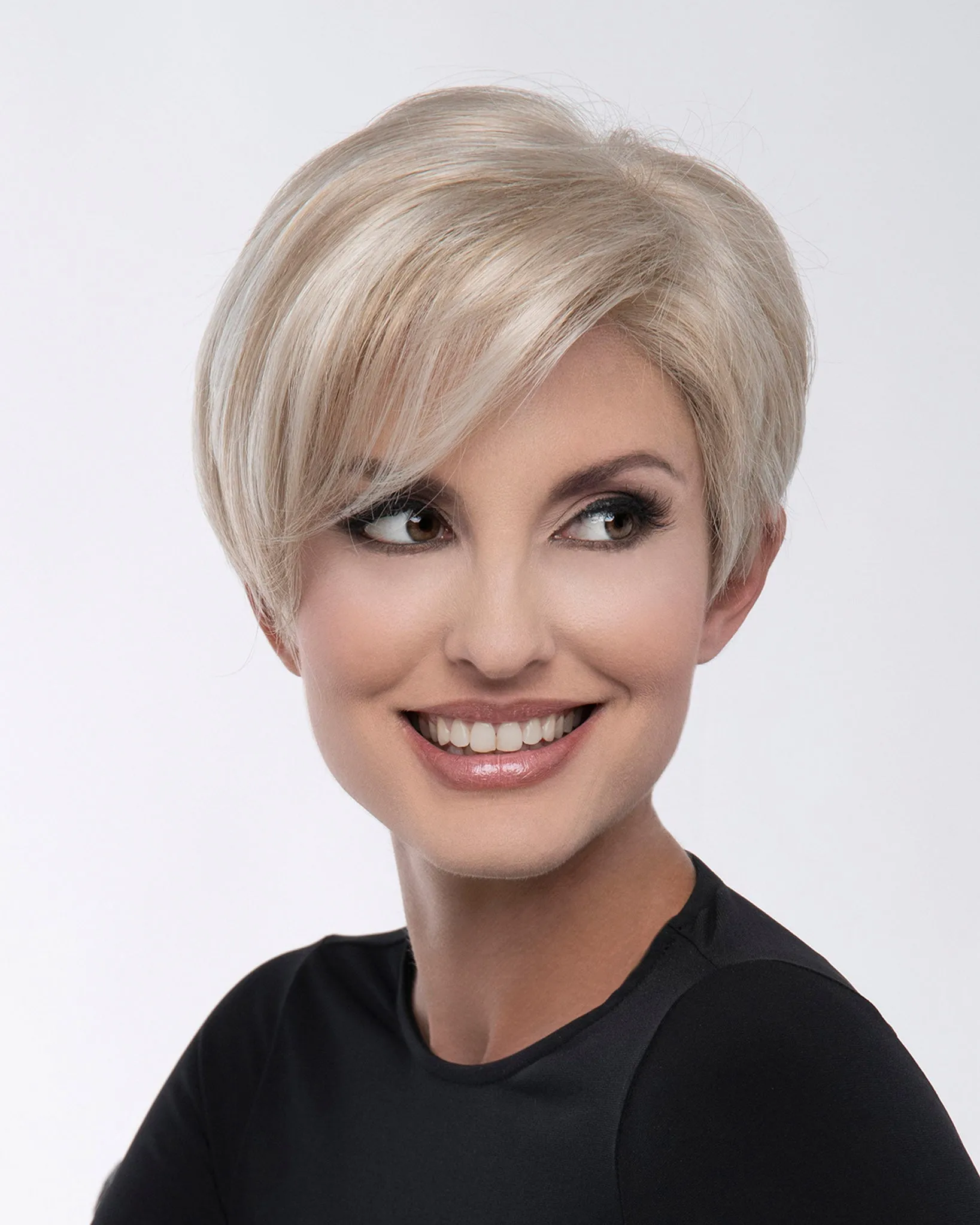 Amy Wig by Envy | Lace Front | Mono Part | Synthetic Fiber