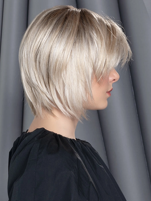 Ava Wig by Ellen Wille | Modixx Collection | Synthetic Fiber