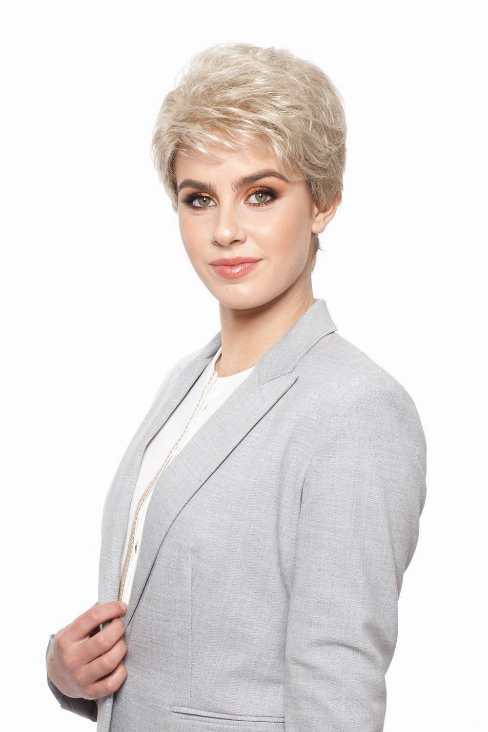 BA507 Aubrie: Bali Synthetic Hair Wig