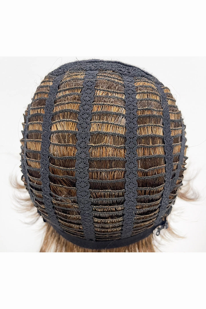 Bay Wig by Amore | Synthetic Hair | Average Cap