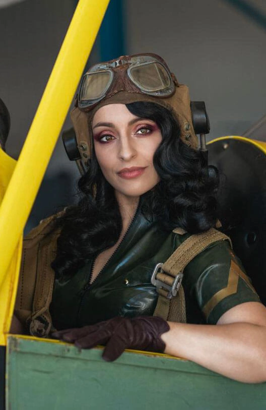 Black 1940s style wig with long marcel waves: Vivienne