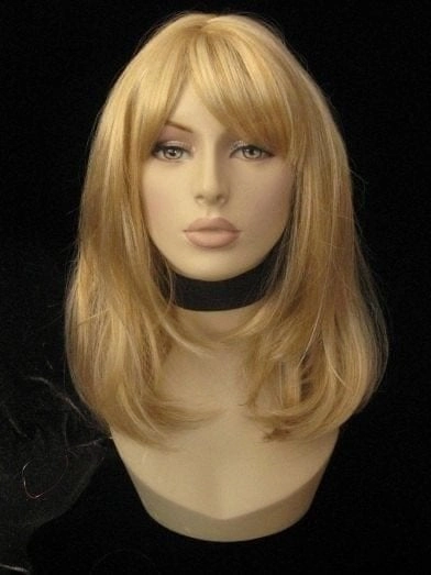 Blonde long bob wig, slightly layered: Lola