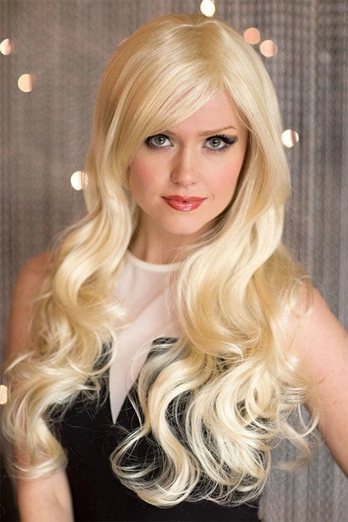 Blonde wig with big loose curls and sweeping fringe, extra long: Carly