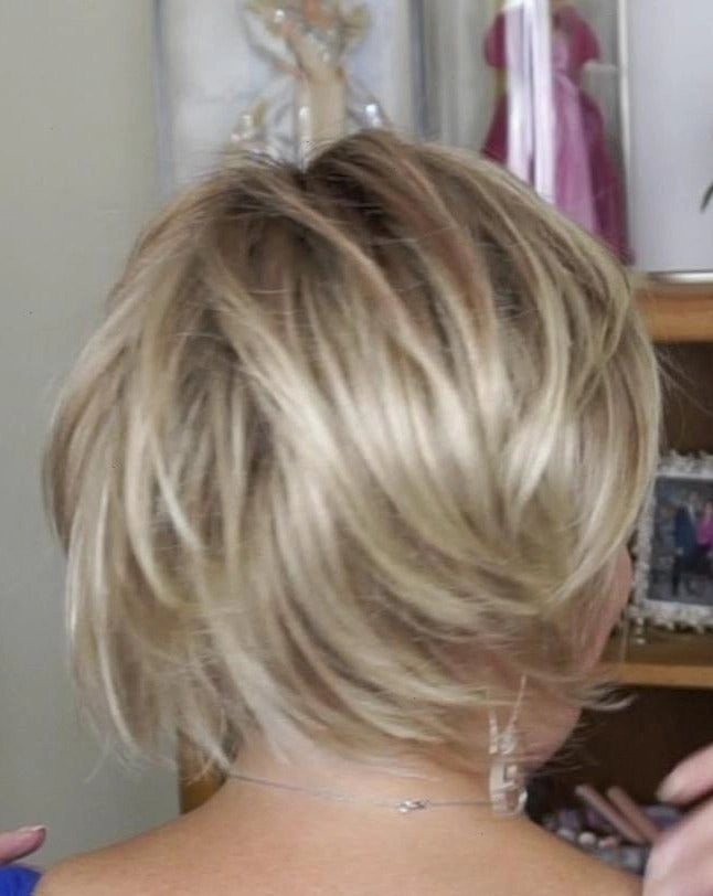 Farrah Wig by Henry Margu | Synthetic Hair | Average Cap