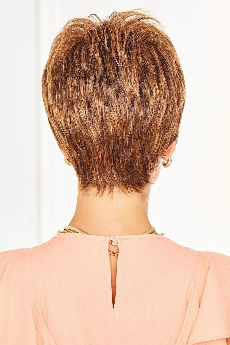 Gabor Wigs - Serving Style