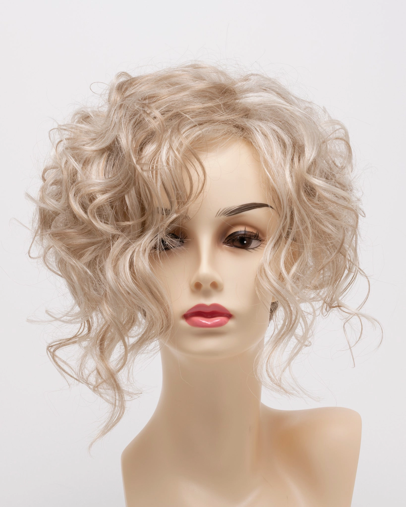 Kelsey Wig by Envy | Open Top | Synthetic Fiber