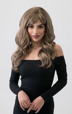 Light brown wig with ash blonde highlights: Cata
