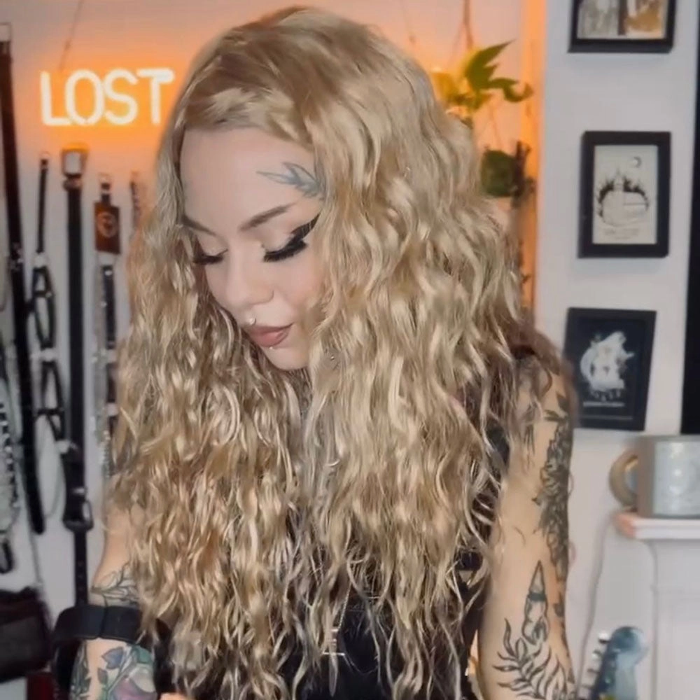 Long brown crimped wig, brown and blonde dip dye (ombre): Tiggy