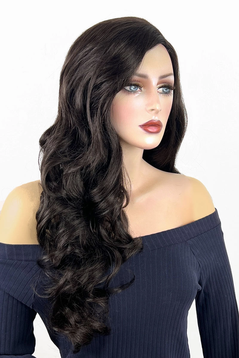 Long, brown wig, with wonderful loose waves and curls and a sweeping fringe: Leonie