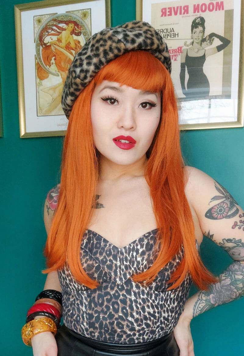 Long ginger wig with straight hair and a short, straight fringe: Daphne