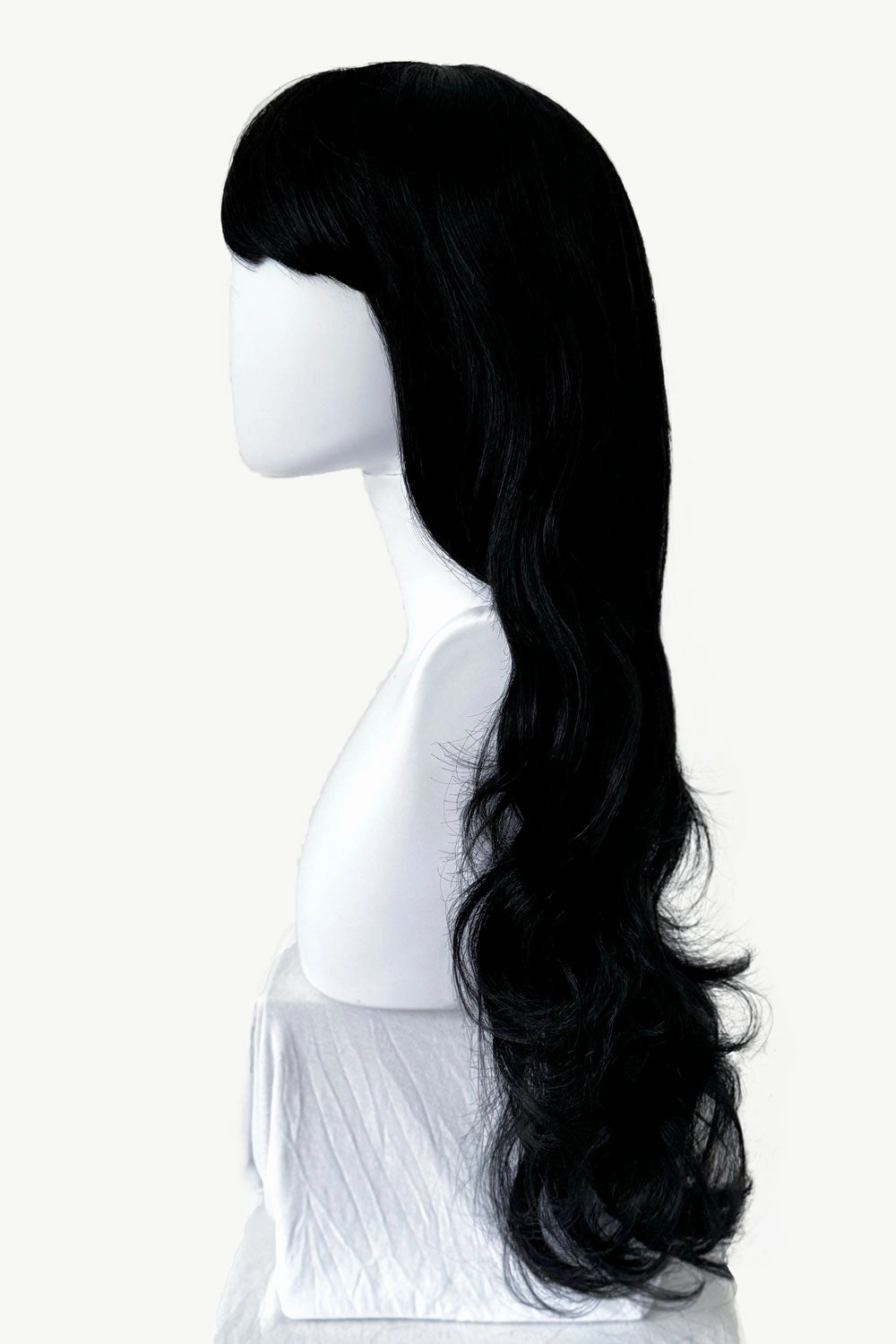 Long wavy black wig with vintage-style, rockabilly, straight fringe: Eloise