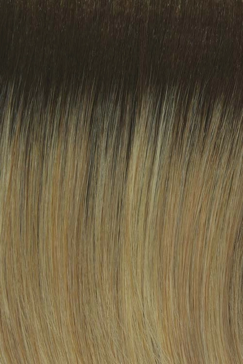 Mariah Wig by Henry Margu | Featherlite | Synthetic Fiber
