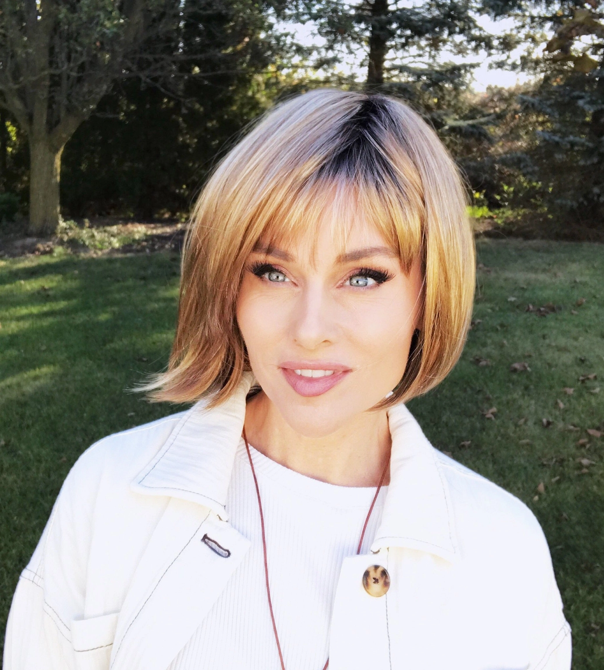 Open Box | Scarlett Wig by Envy | Synthetic Hair | Average Cap | Dark Blonde