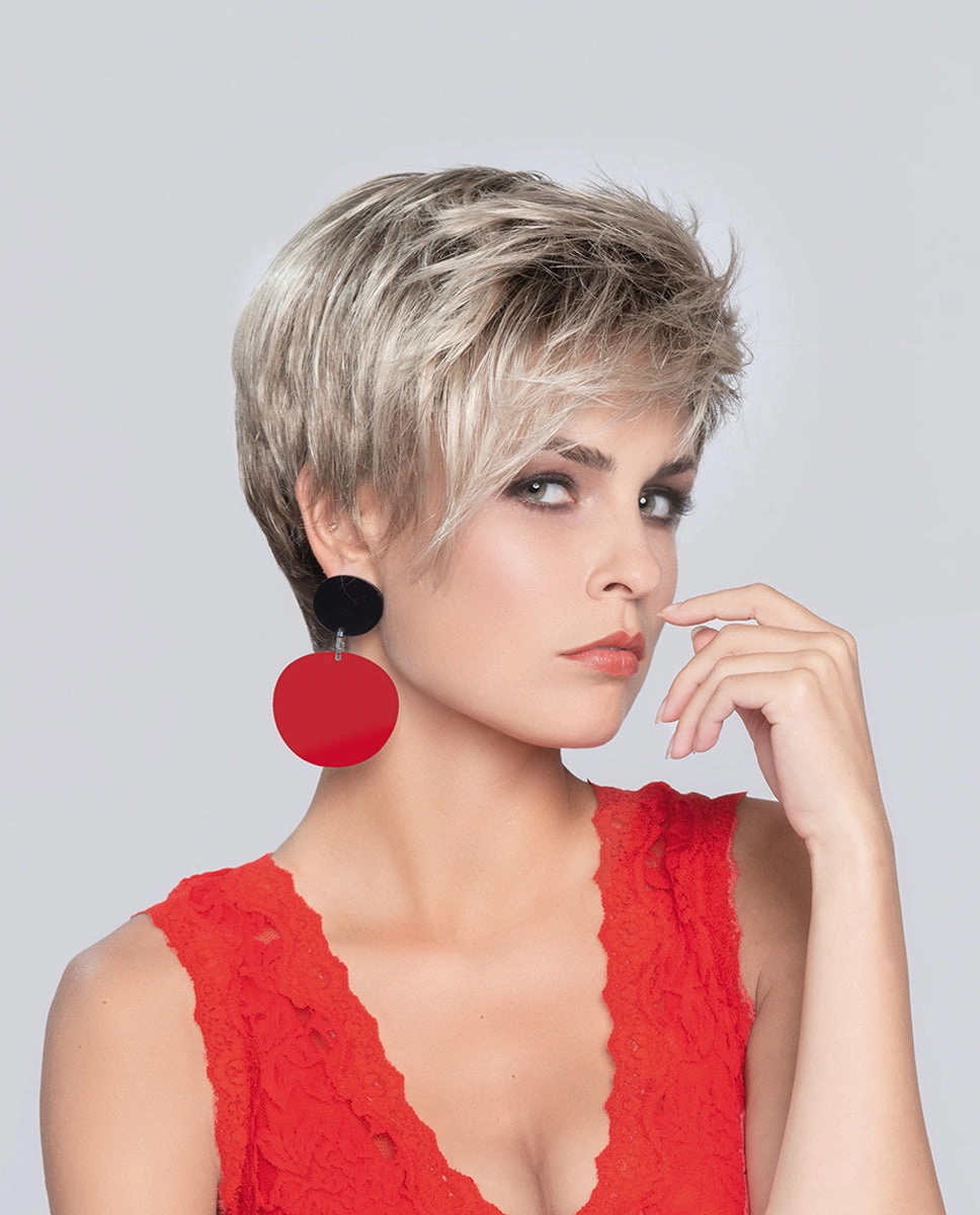 Point Wig by Ellen Wille | Perucci | Synthetic Fiber