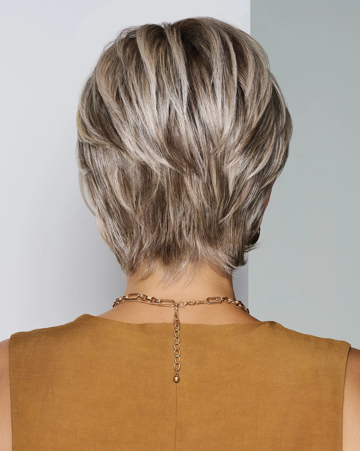 Posh Premiere Wig by Raquel Welch | Heat Friendly Synthetic