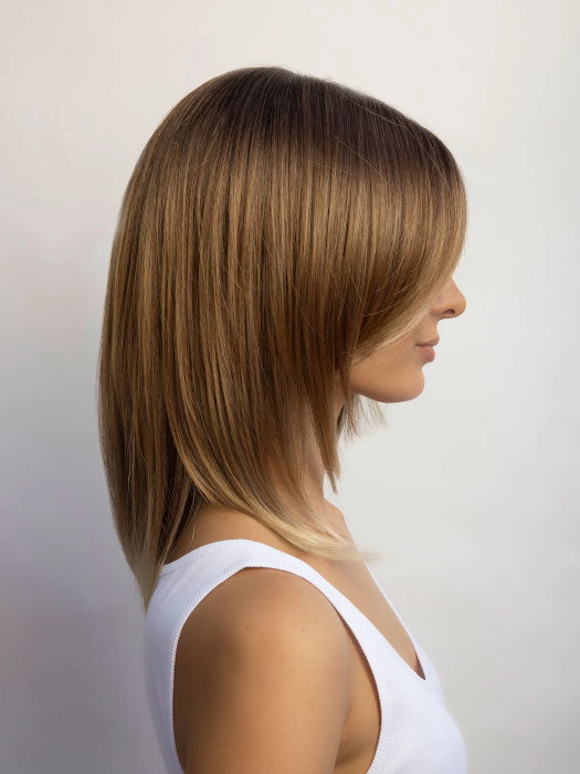 Reed Wig by Amore | Lace Front | Double Monofilament | Synthetic Fiber