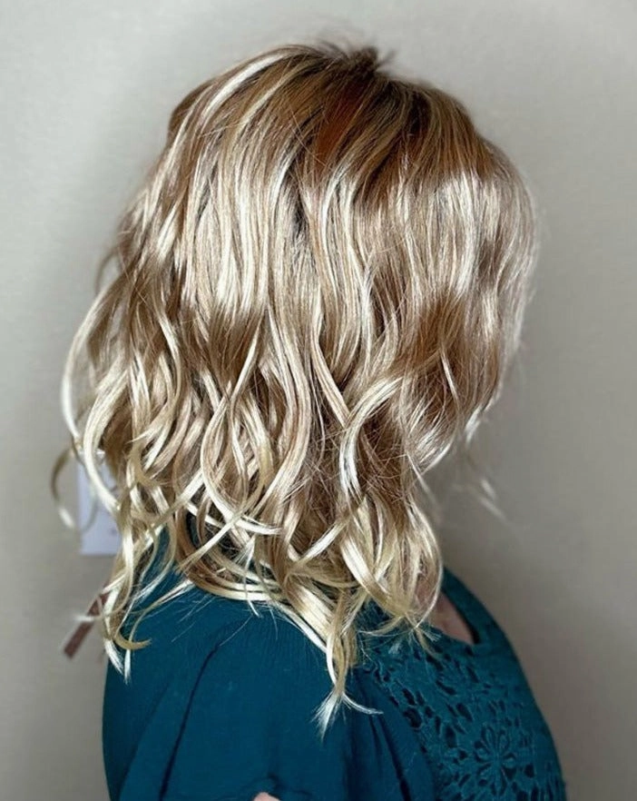 Riley Wig by Henry Margu | Synthetic Hair | Average Cap