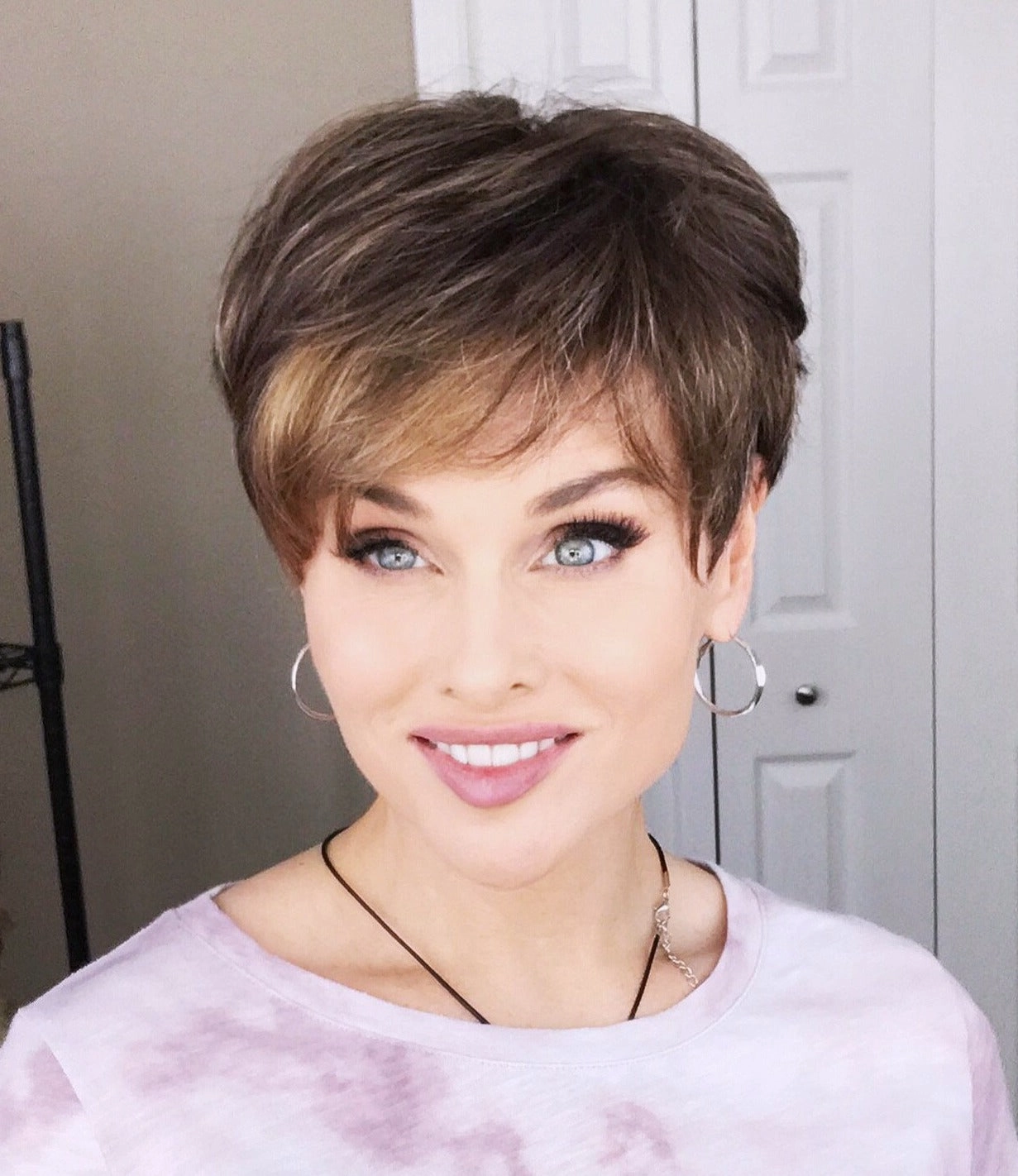 Robin Wig by WigPro | Synthetic Hair | Average Cap