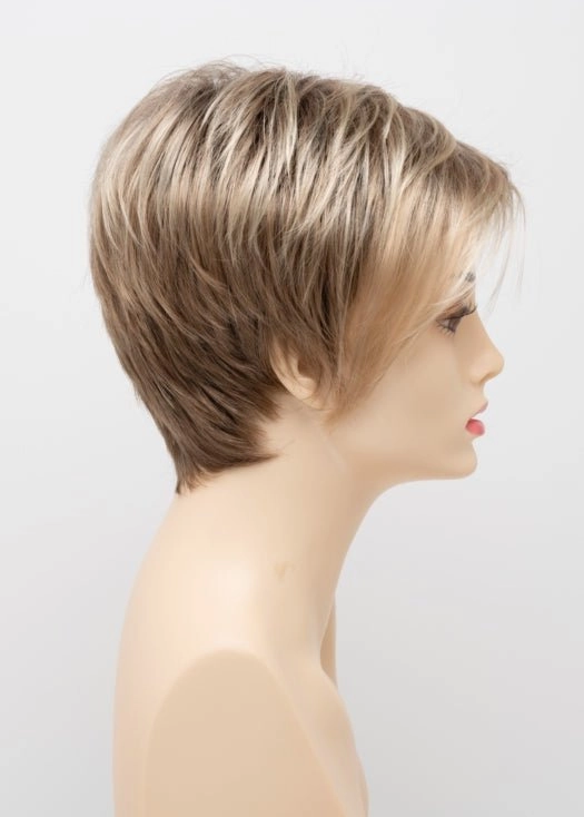 Shari | Synthetic Wig (Basic Cap)