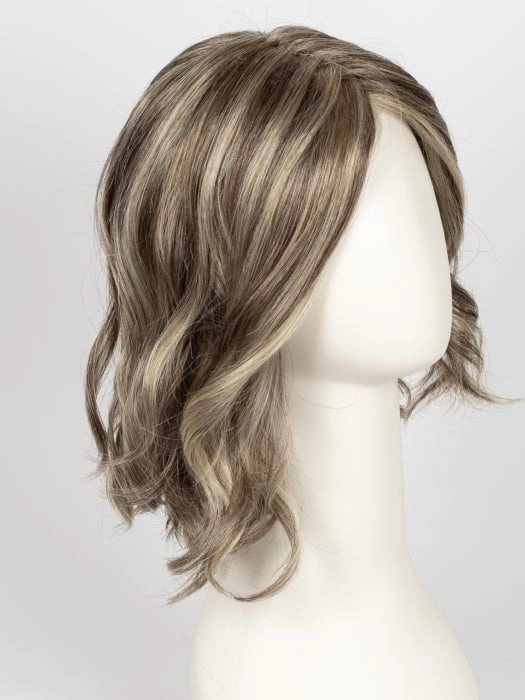 Soft and Subtle Petite/Average | Synthetic Lace Front Wig (Mono Part)
