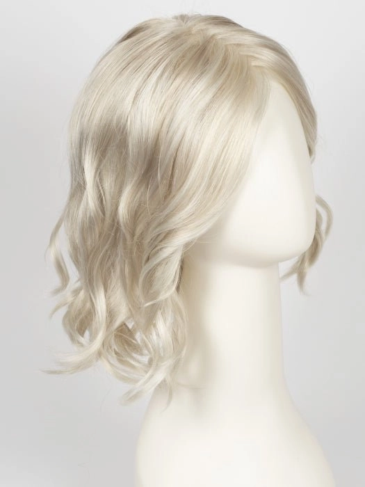 Soft and Subtle Petite/Average | Synthetic Lace Front Wig (Mono Part)
