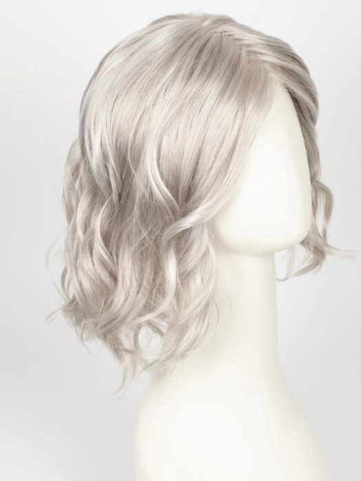 Soft and Subtle Petite/Average | Synthetic Lace Front Wig (Mono Part)