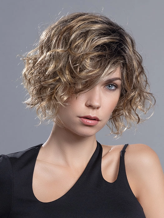 Turn by Ellen Wille | Changes | Synthetic Wig