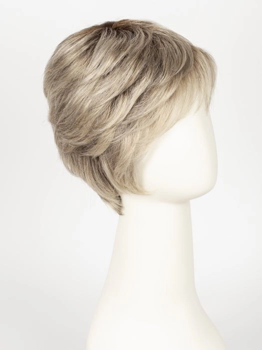 Winner Ultra Petite | Synthetic Wig (Basic Cap)
